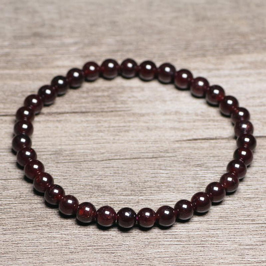 Garnet beaded bracelet